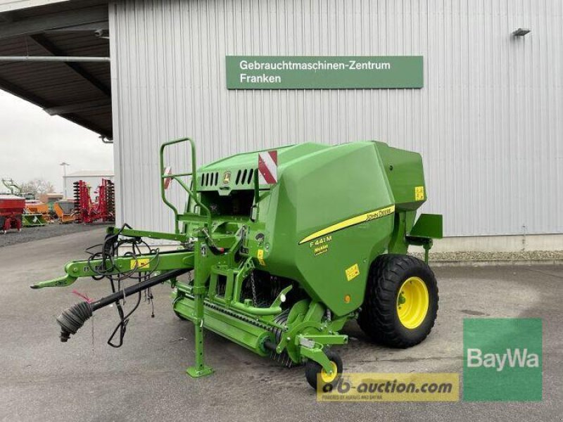 Rundballenpresse van het type John Deere F 441 M, Gebrauchtmaschine in Bamberg (Foto 1)