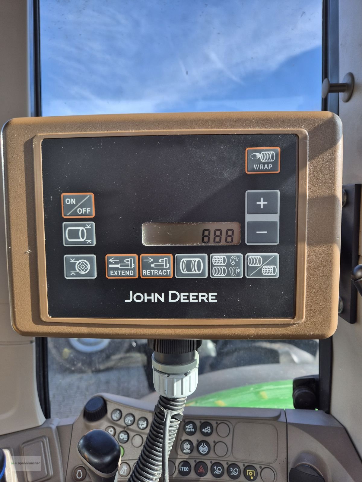 Rundballenpresse tipa John Deere F 441 M, Gebrauchtmaschine u Auerbach (Slika 12)