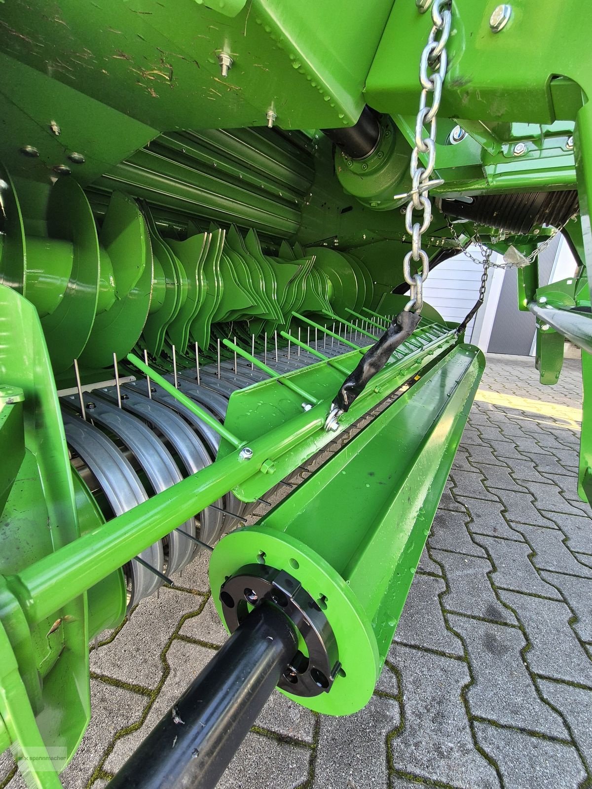 Rundballenpresse tipa John Deere F 441 M, Gebrauchtmaschine u Auerbach (Slika 3)