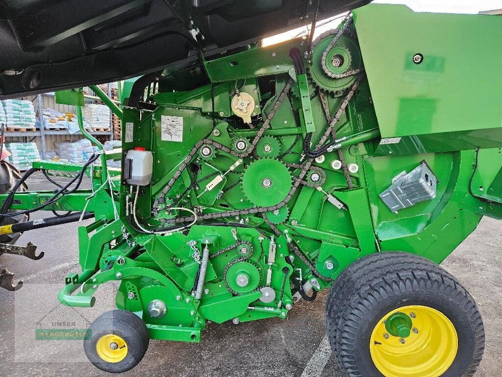 Rundballenpresse des Typs John Deere F441 M, Gebrauchtmaschine in St. Michael (Bild 15)