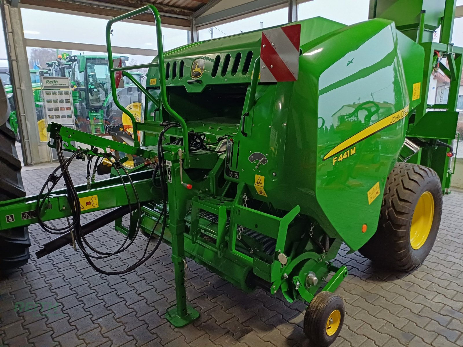 Rundballenpresse typu John Deere F441M, Neumaschine v Wolnzach (Obrázek 4)