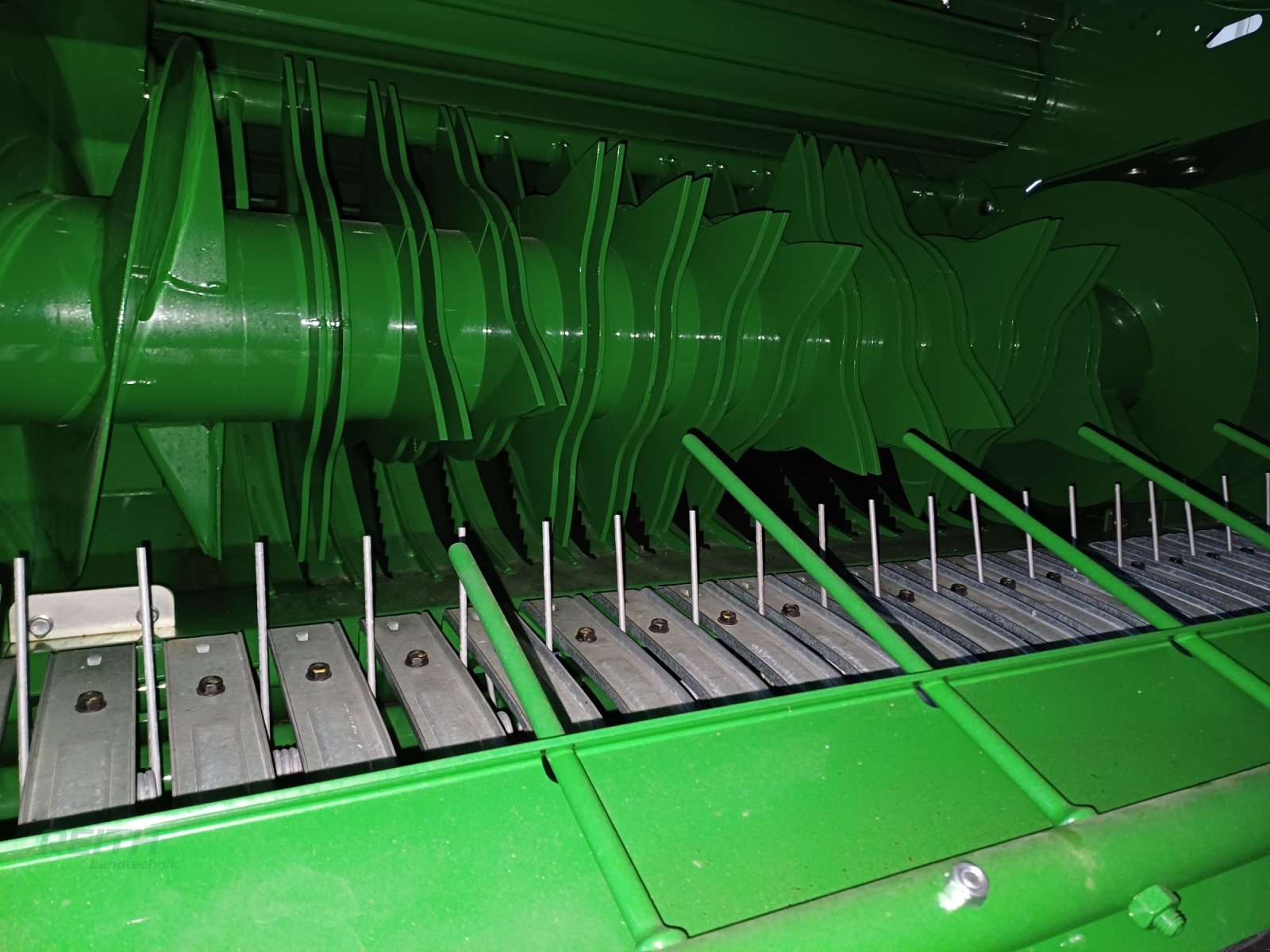 Rundballenpresse typu John Deere F441M, Neumaschine v Wolnzach (Obrázek 9)