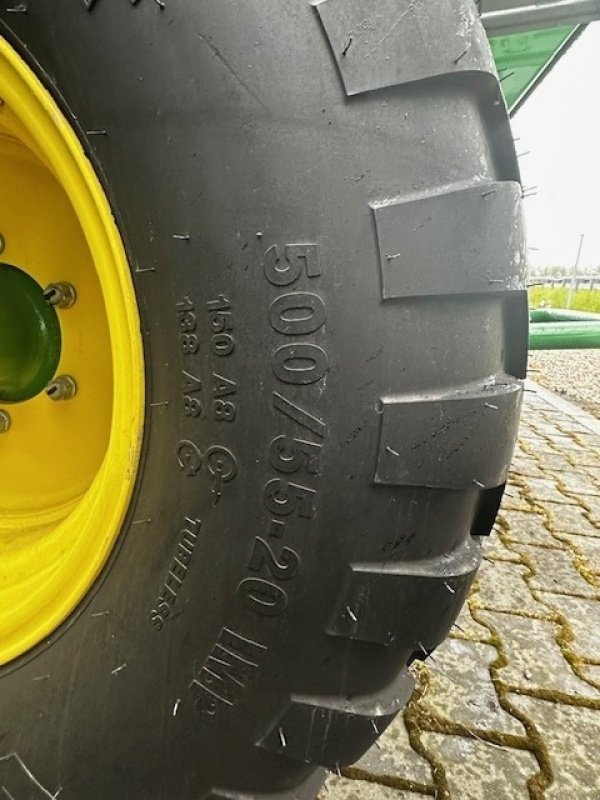 Rundballenpresse des Typs John Deere F441M, Neumaschine in Mrągowo (Bild 9)