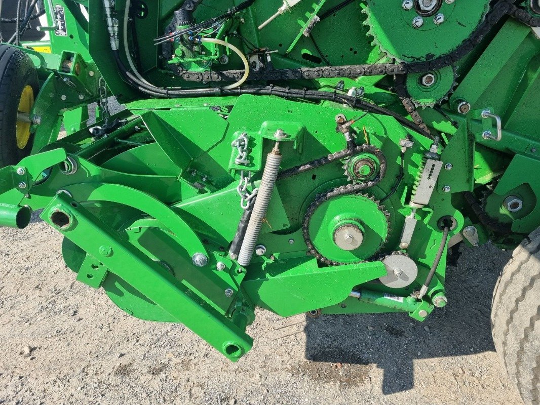 Rundballenpresse of the type John Deere F441M, Gebrauchtmaschine in Neubrandenburg (Picture 9)