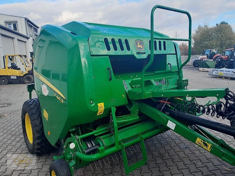 Rundballenpresse typu John Deere F441P, Gebrauchtmaschine v Waldkappel (Obrázek 10)