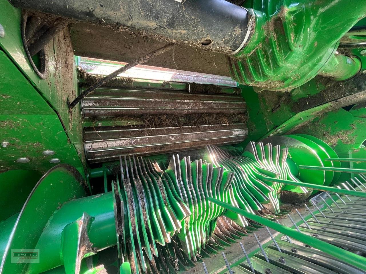 Rundballenpresse del tipo John Deere F441R, Gebrauchtmaschine In Luizhausen-Lonsee (Immagine 7)