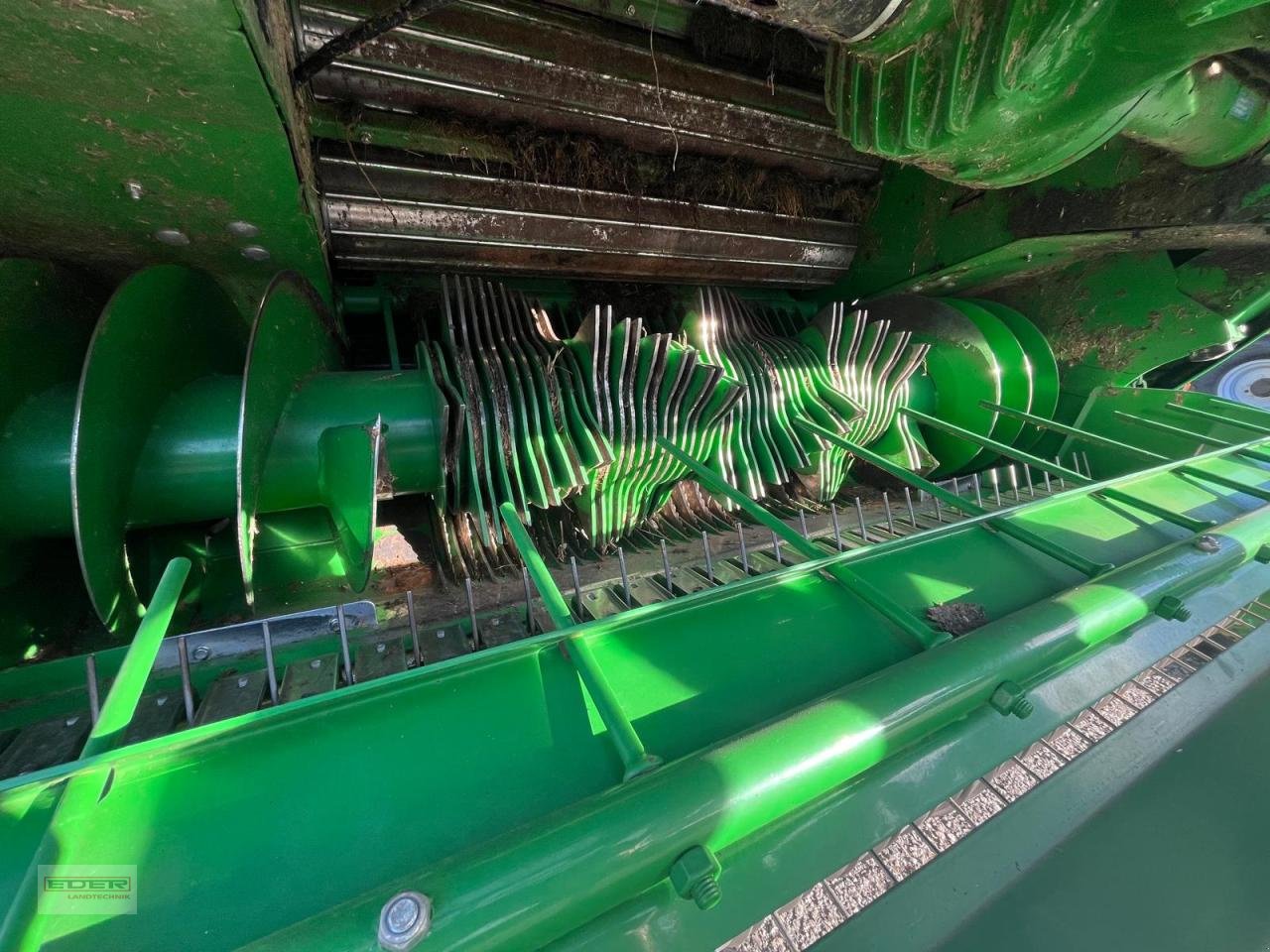 Rundballenpresse del tipo John Deere F441R, Gebrauchtmaschine In Luizhausen-Lonsee (Immagine 8)