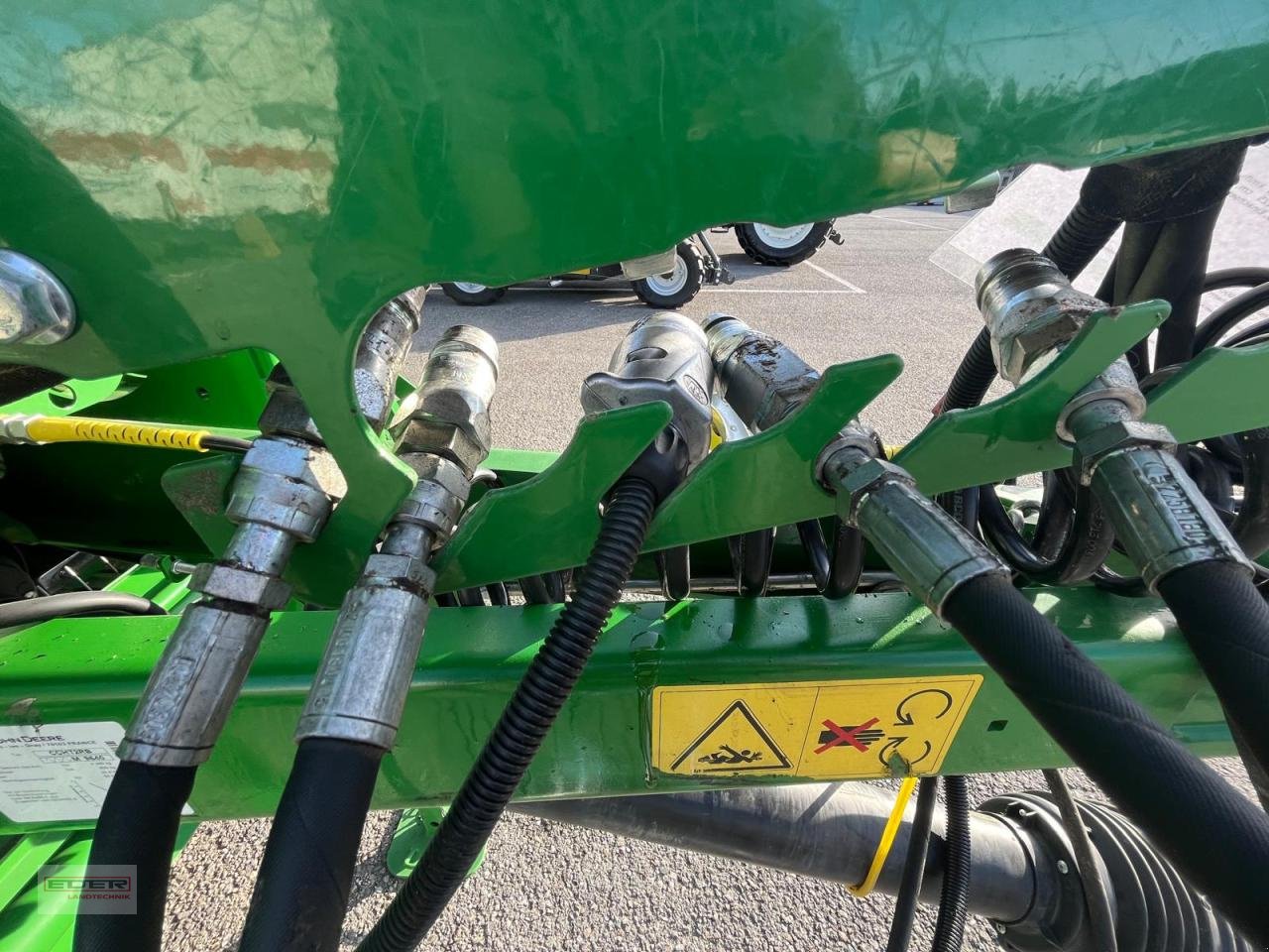 Rundballenpresse del tipo John Deere F441R, Gebrauchtmaschine In Luizhausen-Lonsee (Immagine 12)