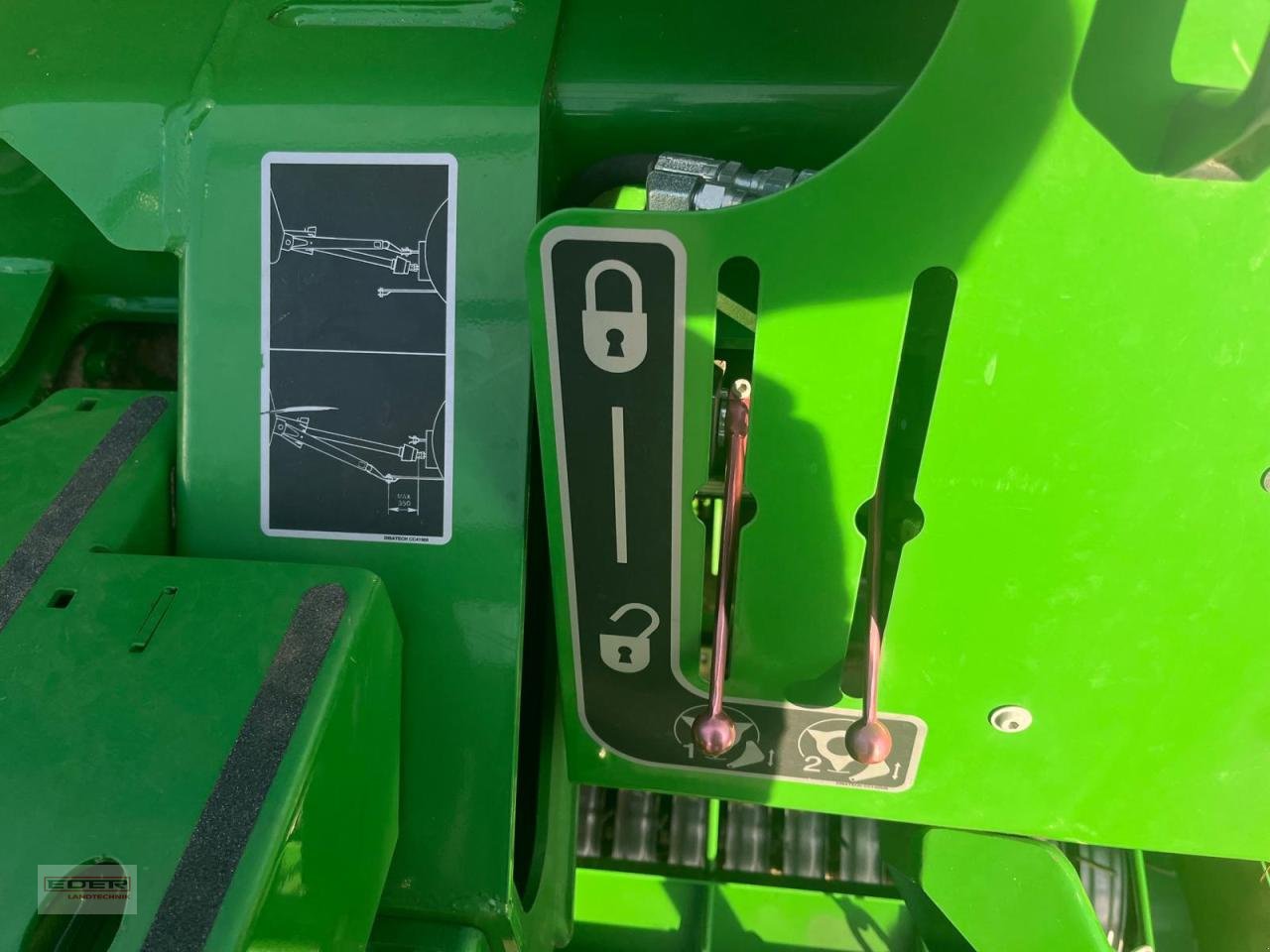 Rundballenpresse del tipo John Deere F441R, Gebrauchtmaschine In Luizhausen-Lonsee (Immagine 13)