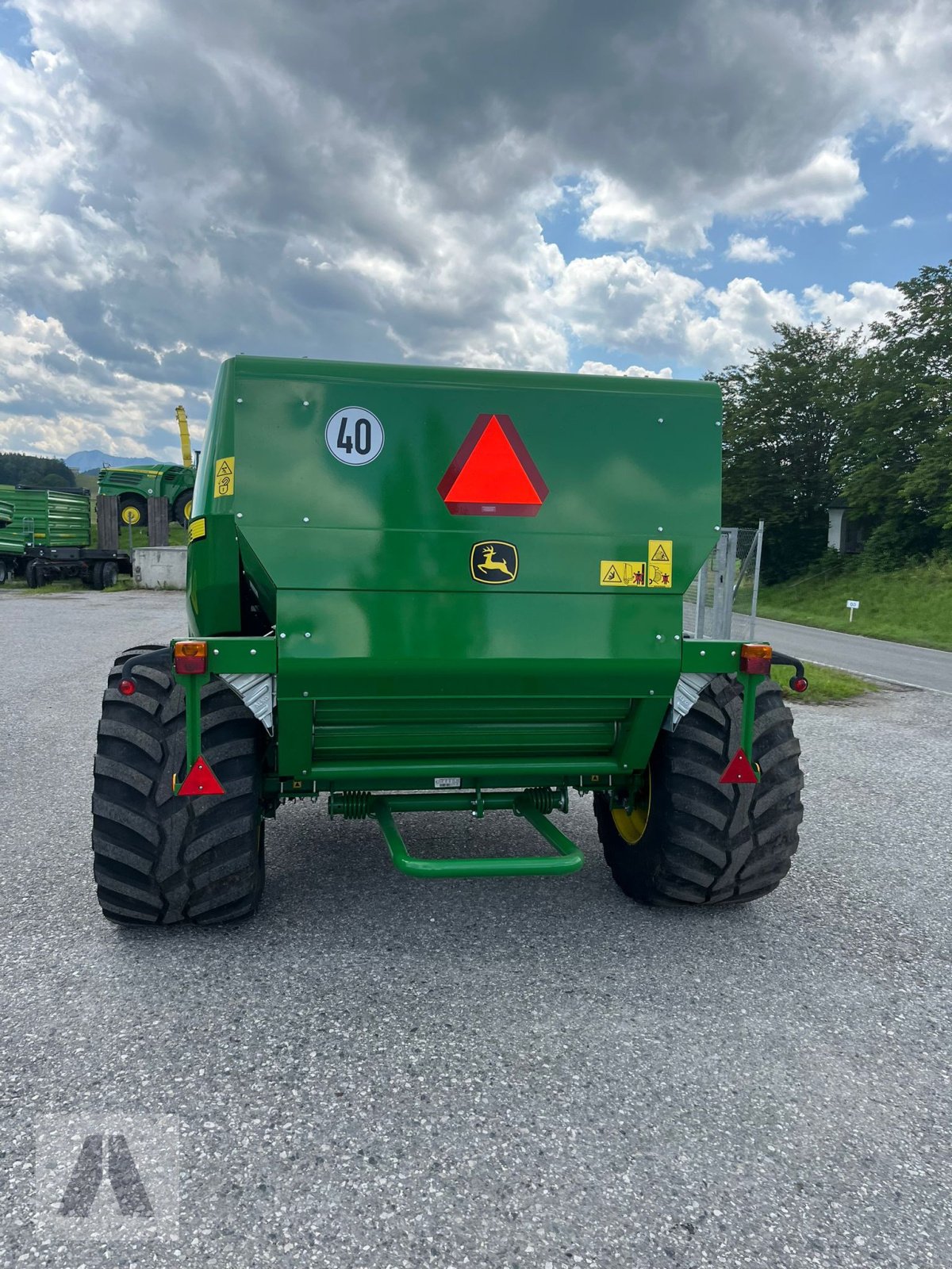 Rundballenpresse typu John Deere F441R, Gebrauchtmaschine v Antdorf (Obrázek 4)