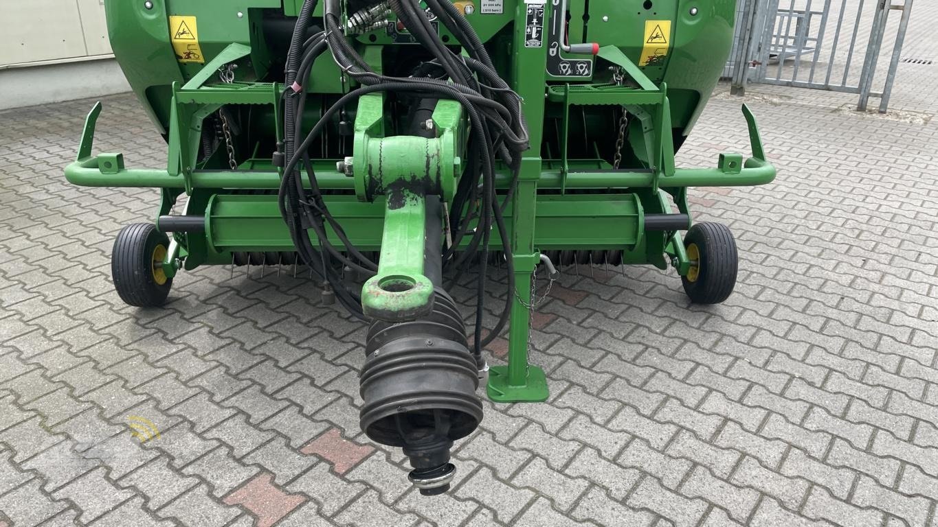 Rundballenpresse типа John Deere F441R, Gebrauchtmaschine в Aurich (Фотография 28)