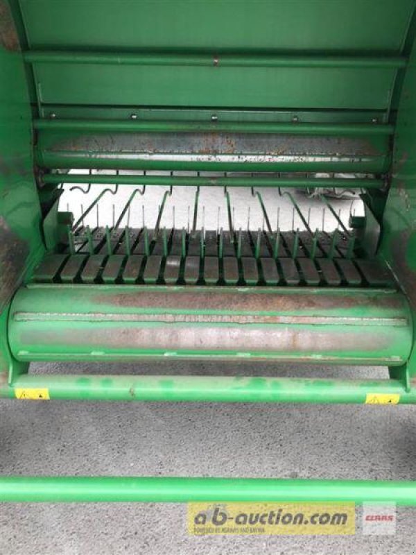 Rundballenpresse a típus John Deere GEBR. PRESSE JOHN DEERE F 440E, Gebrauchtmaschine ekkor: Grimma (Kép 2)