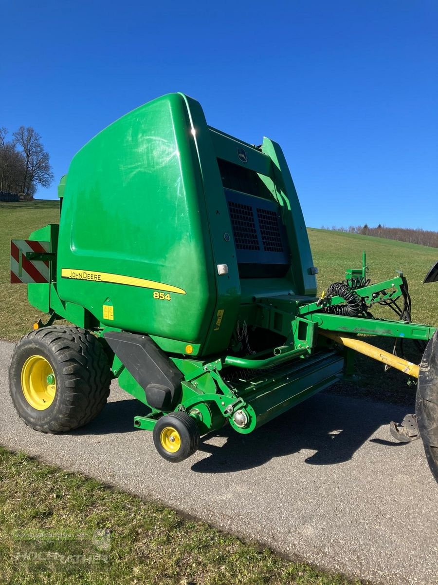 Rundballenpresse des Typs John Deere John Deere 854 Premium X-Cut, Gebrauchtmaschine in Kronstorf (Bild 1)