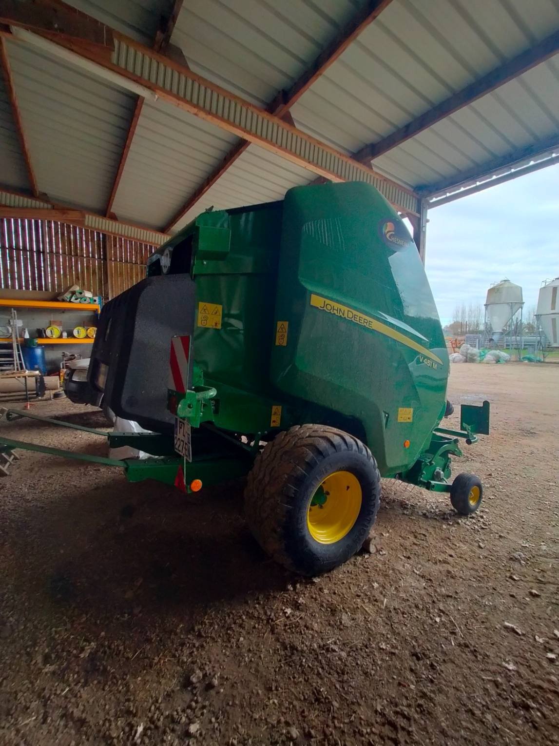 Rundballenpresse typu John Deere Presse à balles rondes V451M John Deere, Gebrauchtmaschine v Le Horps (Obrázok 4)