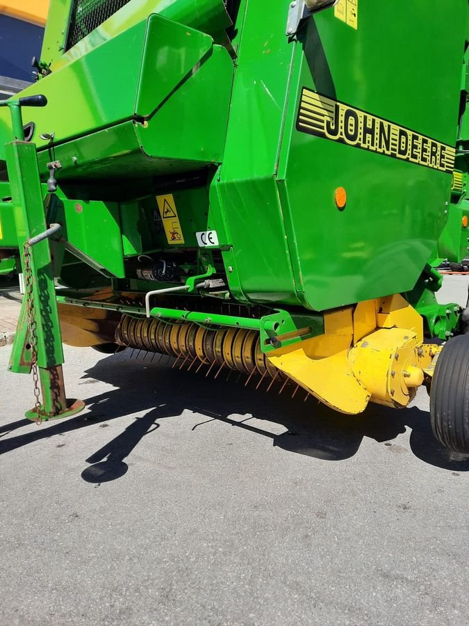 Rundballenpresse des Typs John Deere Rundballenpresse 580, Gebrauchtmaschine in Burgkirchen (Bild 11)