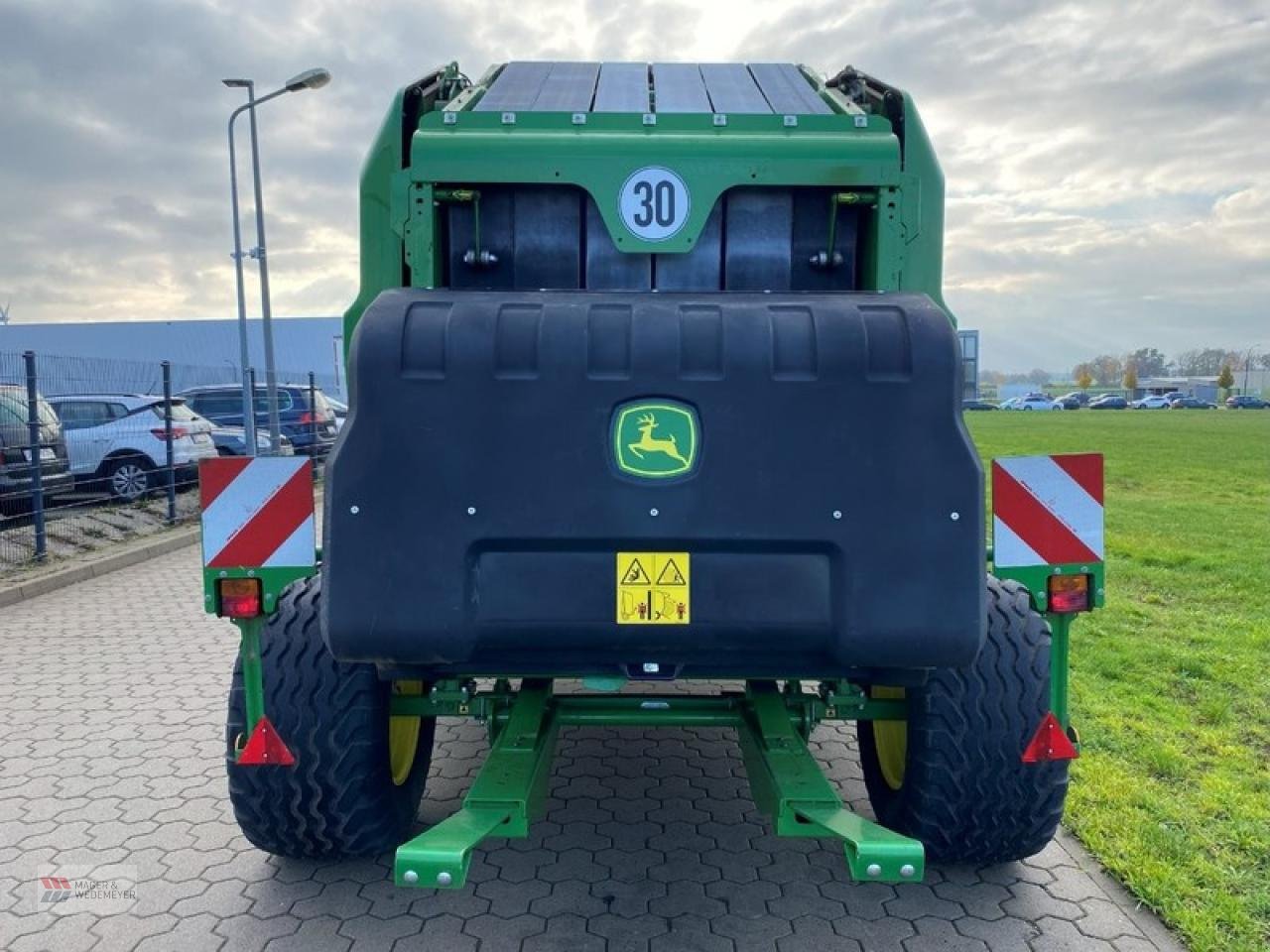 Rundballenpresse typu John Deere V 451 M, Gebrauchtmaschine v Oyten (Obrázek 7)