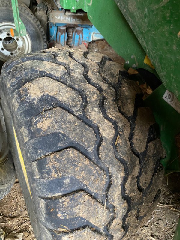 Rundballenpresse του τύπου John Deere V 461 M RC 13 FILET, Gebrauchtmaschine σε DIFFENBACH-LES-HELLIMER (Φωτογραφία 8)