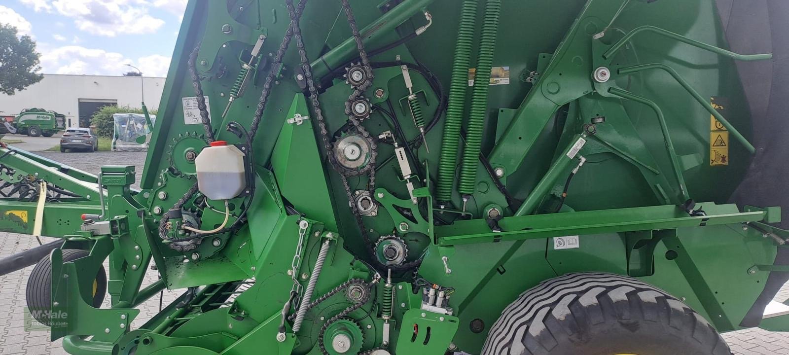 Rundballenpresse типа John Deere V 461 R, Gebrauchtmaschine в Borgholzhausen (Фотография 10)