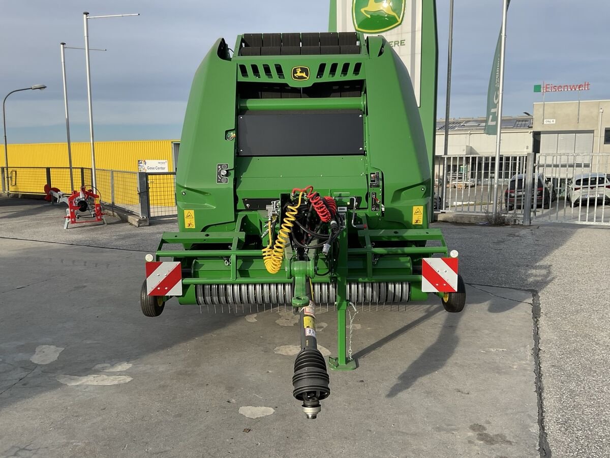 Rundballenpresse typu John Deere V451 M Maxicut HC 13 3/3 Finanzierung, Neumaschine w Zwettl (Zdjęcie 5)