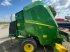 Rundballenpresse des Typs John Deere V451G, Neumaschine in Niederkirchen (Bild 2)