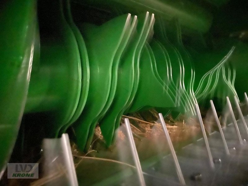 Rundballenpresse des Typs John Deere V451M MaxiCut 13, Gebrauchtmaschine in Spelle (Bild 5)