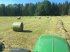 Rundballenpresse des Typs John Deere V451M, Neumaschine in Cham (Bild 4)