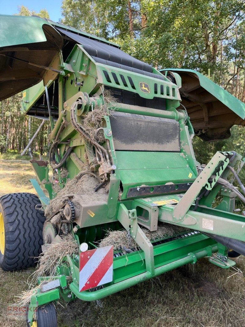 Rundballenpresse za tip John Deere V451M, Gebrauchtmaschine u Bockel - Gyhum (Slika 8)
