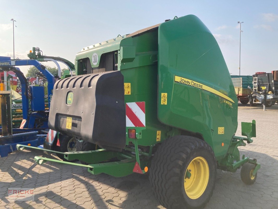 Rundballenpresse za tip John Deere V451M, Gebrauchtmaschine u Bockel - Gyhum (Slika 26)