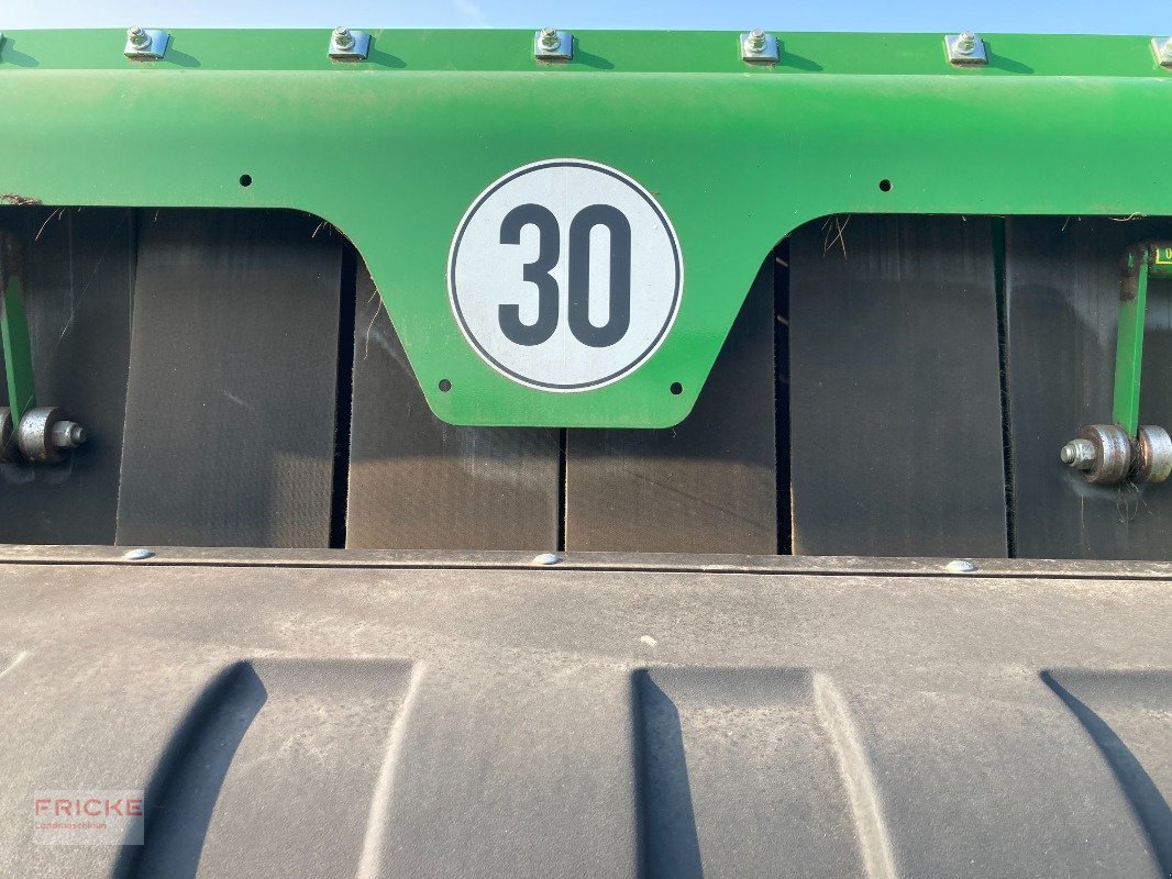 Rundballenpresse του τύπου John Deere V451M, Gebrauchtmaschine σε Bockel - Gyhum (Φωτογραφία 28)