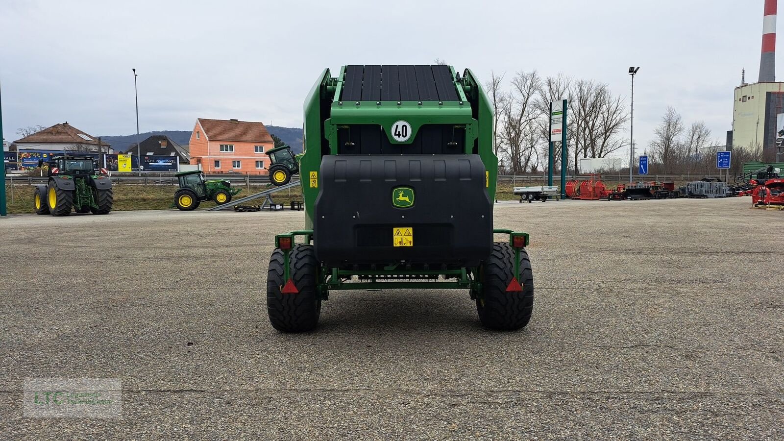 Rundballenpresse del tipo John Deere V451M, Neumaschine en Korneuburg (Imagen 8)