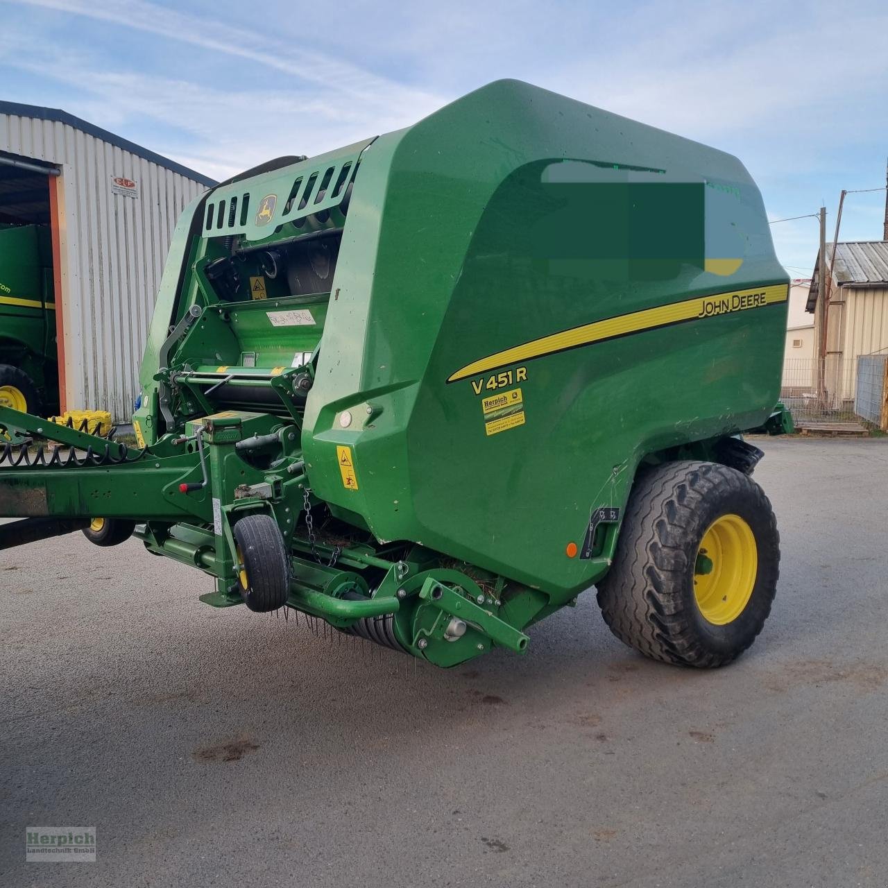 Rundballenpresse za tip John Deere V451R, Gebrauchtmaschine u Drebach (Slika 1)