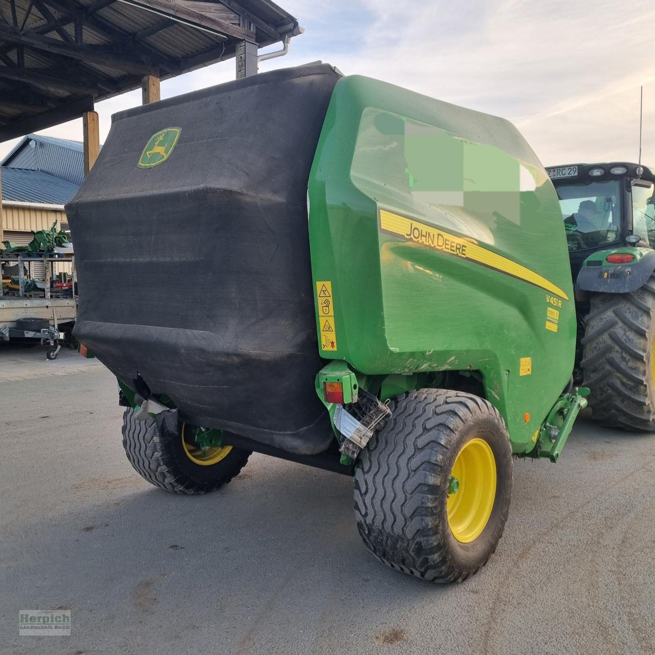 Rundballenpresse za tip John Deere V451R, Gebrauchtmaschine u Drebach (Slika 3)