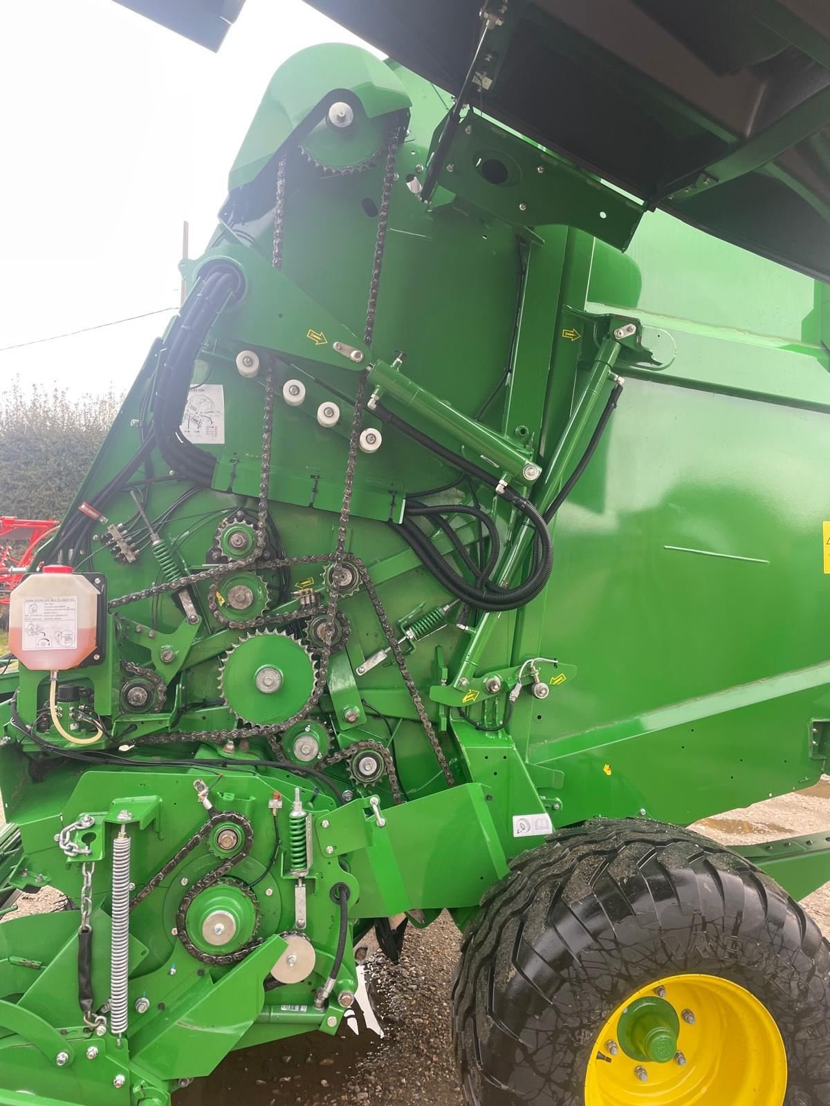 Rundballenpresse Türe ait John Deere V461 M, Gebrauchtmaschine içinde BOSC LE HARD (resim 10)