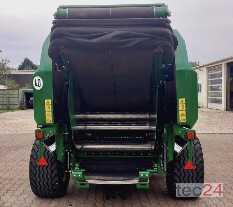 Rundballenpresse del tipo John Deere V461 R, Gebrauchtmaschine In Östringen (Immagine 4)