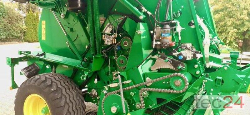Rundballenpresse del tipo John Deere V461 R, Gebrauchtmaschine In Östringen (Immagine 2)