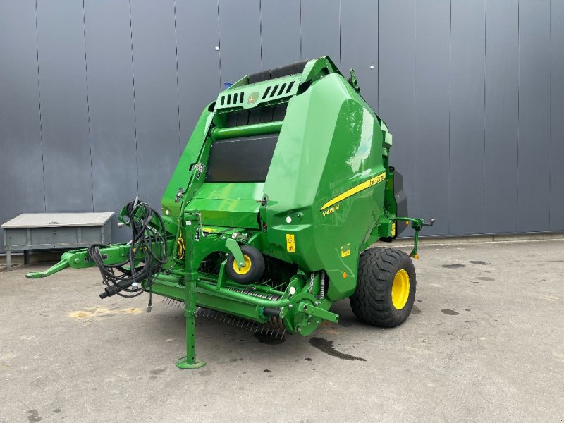 Rundballenpresse of the type John Deere V461, Gebrauchtmaschine in Noerdange (Picture 1)