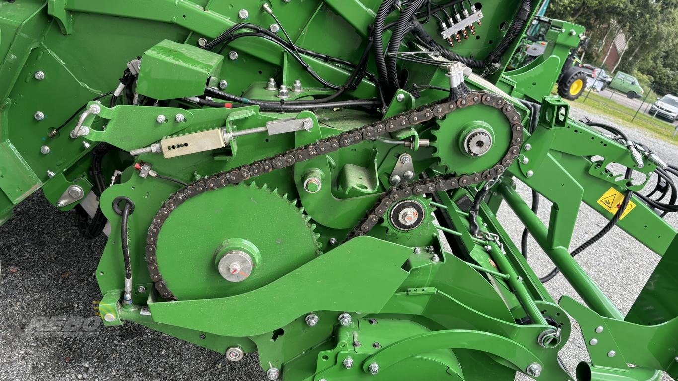 Rundballenpresse des Typs John Deere V461M - PAKET FÜR RUNDBALLENPR, Neumaschine in Visbek/Rechterfeld (Bild 11)