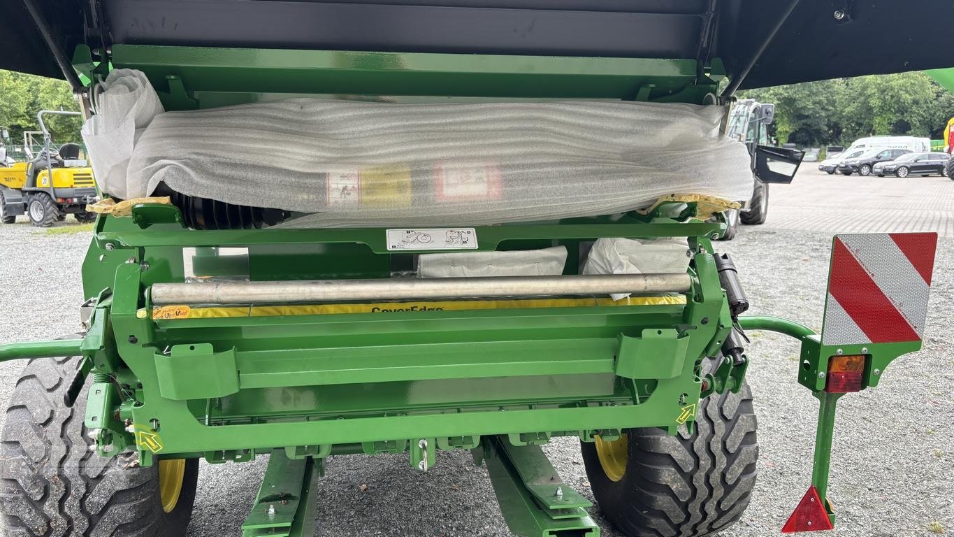 Rundballenpresse des Typs John Deere V461M - PAKET FÜR RUNDBALLENPR, Neumaschine in Visbek/Rechterfeld (Bild 16)