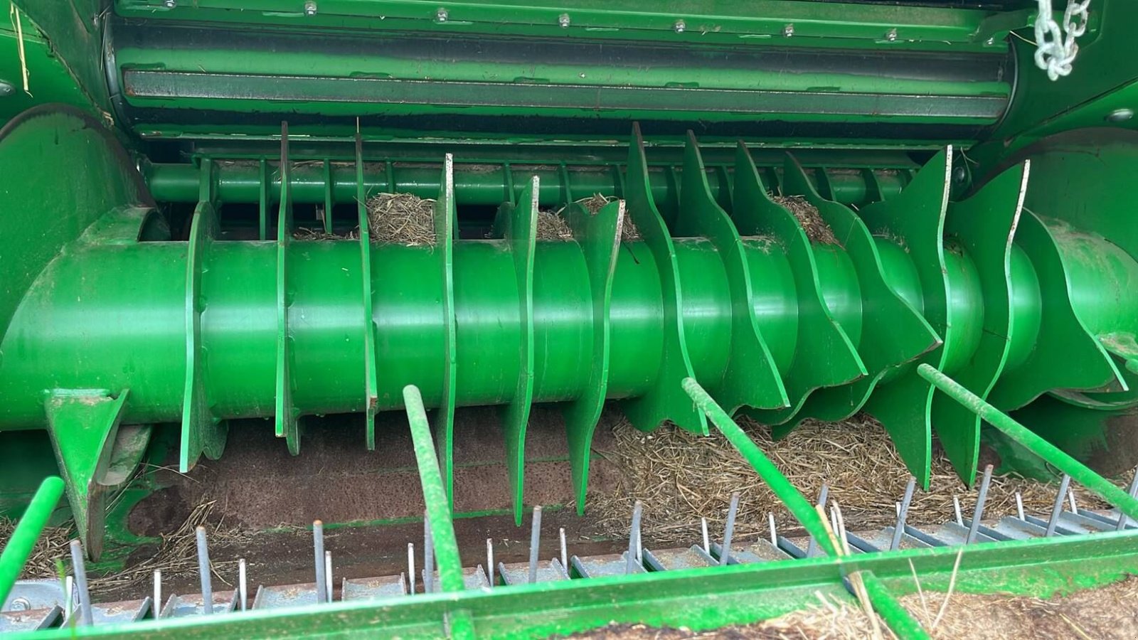 Rundballenpresse Türe ait John Deere V461M, Gebrauchtmaschine içinde BOSC LE HARD (resim 5)