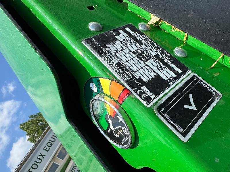 Rundballenpresse typu John Deere V461M, Gebrauchtmaschine v Wargnies Le Grand (Obrázek 8)