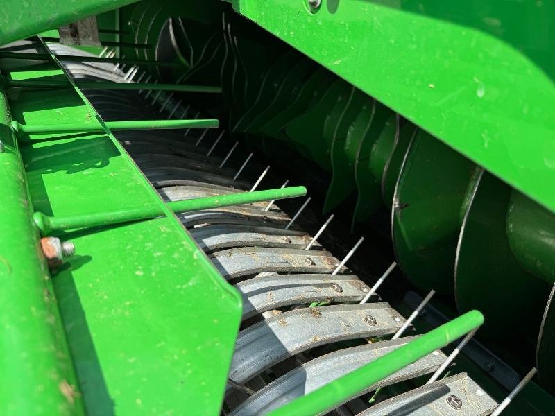 Rundballenpresse typu John Deere V461M, Gebrauchtmaschine v Wargnies Le Grand (Obrázek 5)