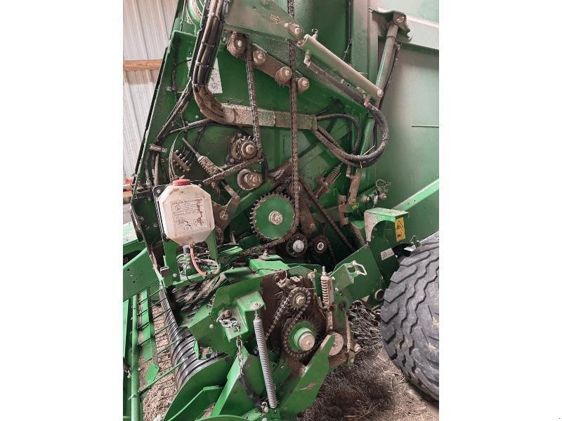Rundballenpresse des Typs John Deere V461M, Gebrauchtmaschine in Wargnies Le Grand (Bild 3)