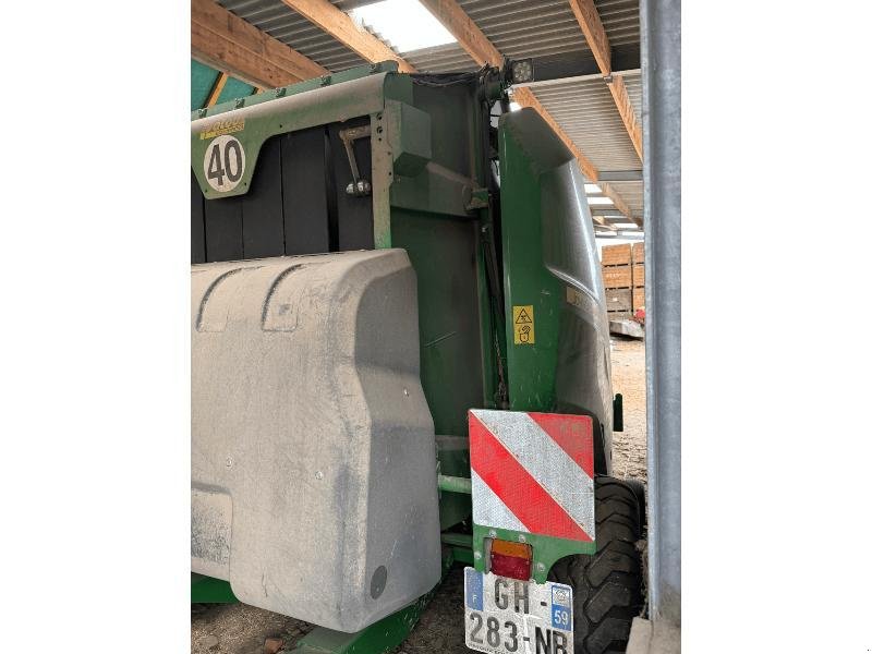 Rundballenpresse des Typs John Deere V461M, Gebrauchtmaschine in Wargnies Le Grand (Bild 2)