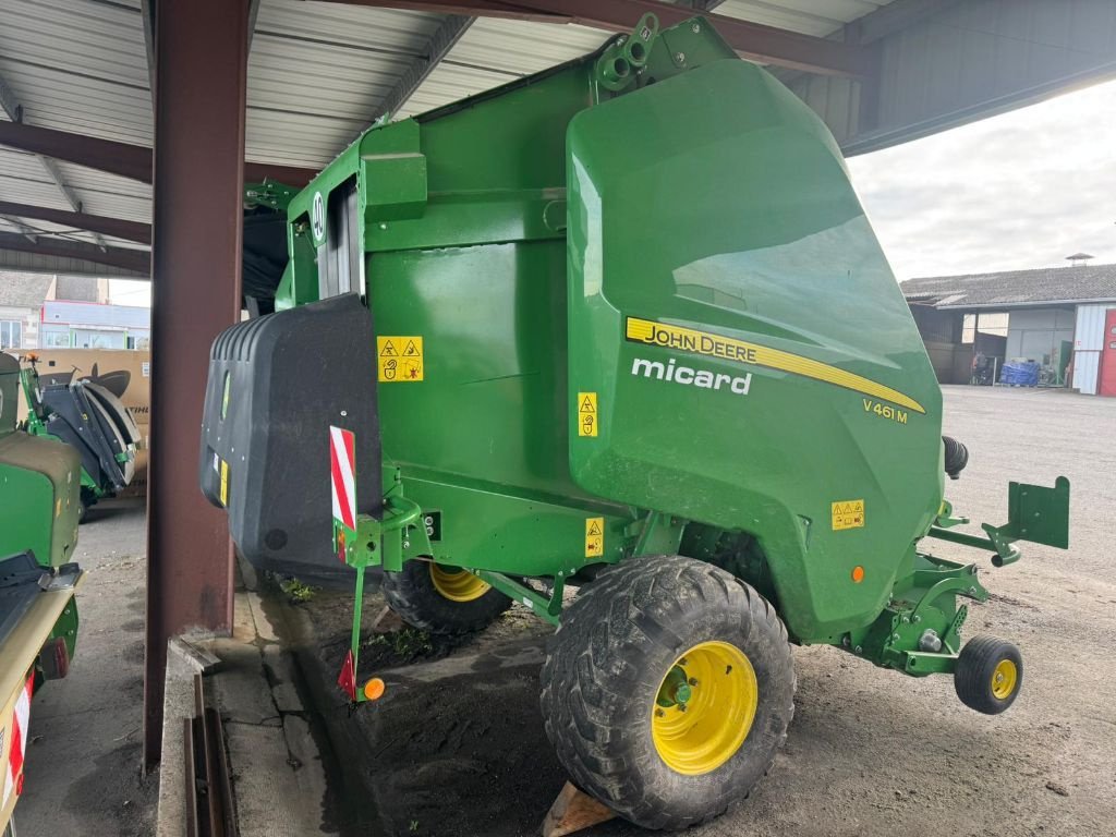 Rundballenpresse типа John Deere V461M, Gebrauchtmaschine в GUERET (Фотография 3)