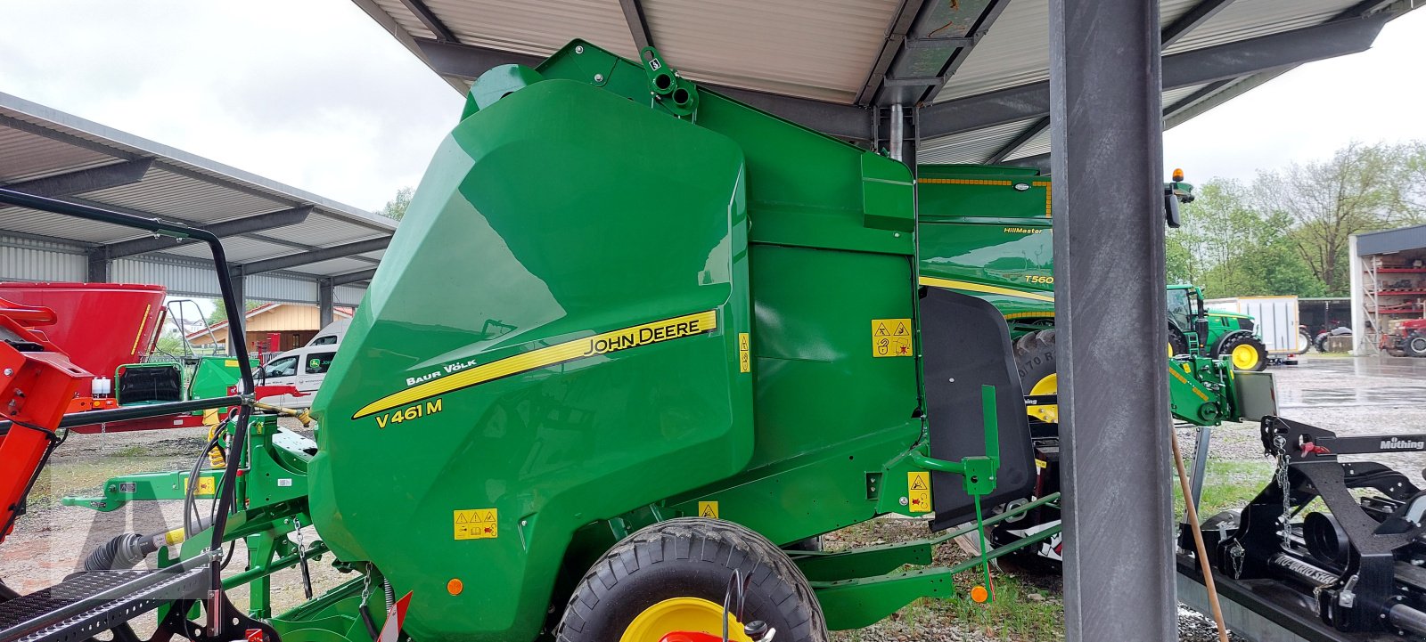 Rundballenpresse typu John Deere V461M, Gebrauchtmaschine v Schwabmünchen (Obrázek 4)