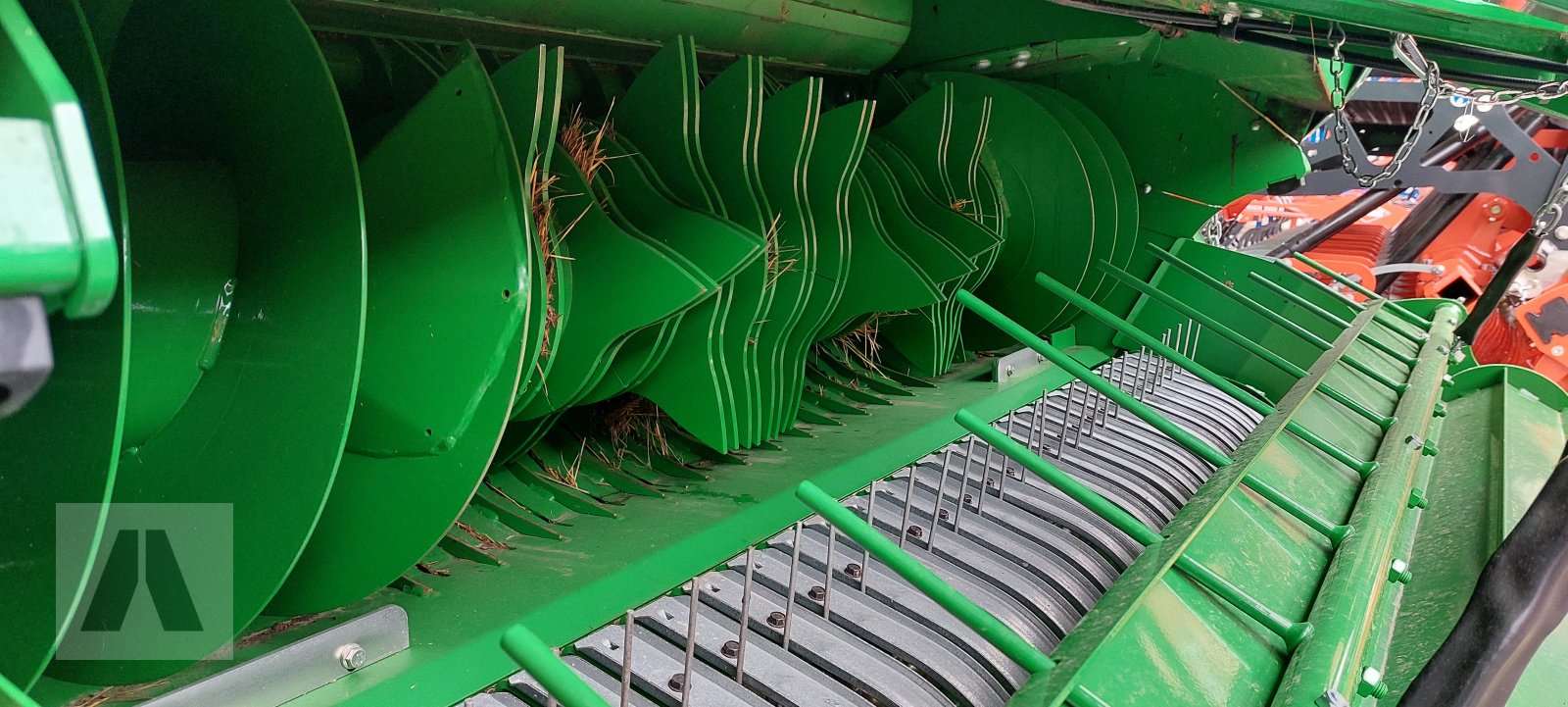 Rundballenpresse typu John Deere V461M, Gebrauchtmaschine v Schwabmünchen (Obrázek 8)