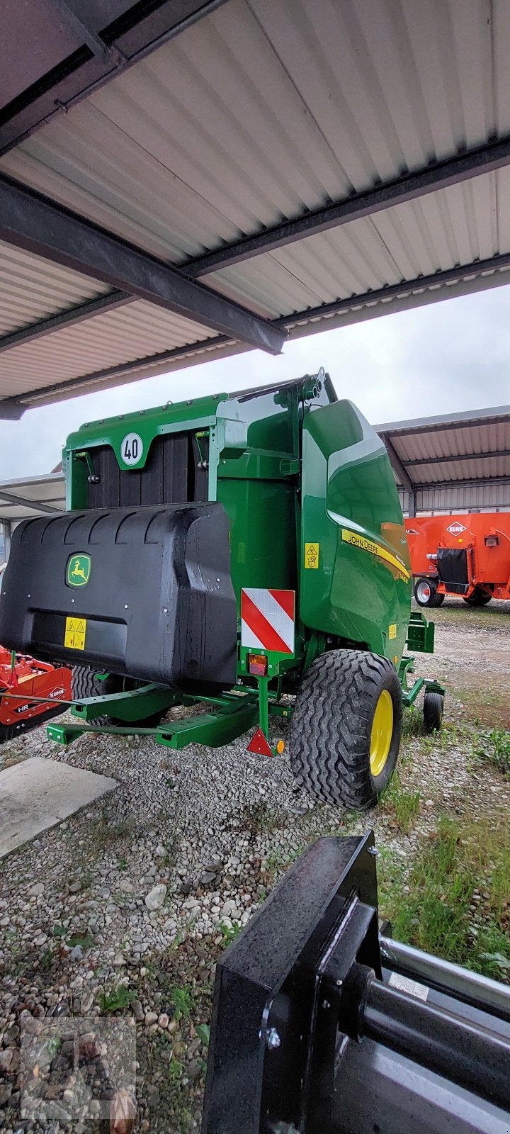 Rundballenpresse typu John Deere V461M, Gebrauchtmaschine v Schwabmünchen (Obrázek 5)