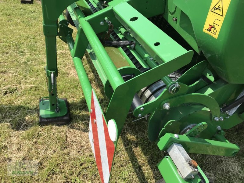 Rundballenpresse des Typs John Deere V461M, Gebrauchtmaschine in Spelle (Bild 4)