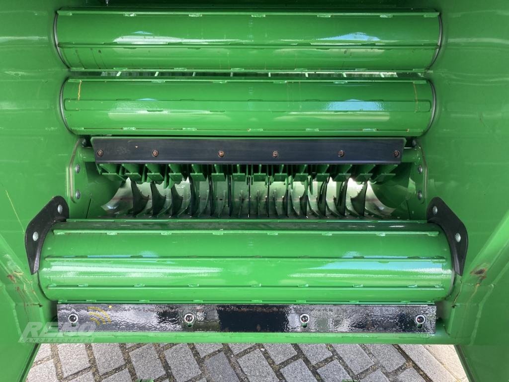 Rundballenpresse typu John Deere V461M, Gebrauchtmaschine v Albersdorf (Obrázek 4)