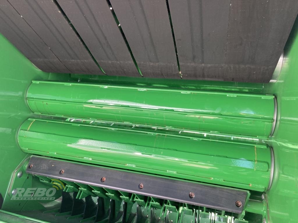 Rundballenpresse typu John Deere V461M, Gebrauchtmaschine v Albersdorf (Obrázek 16)